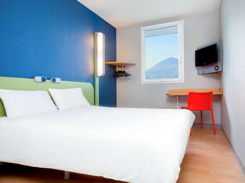 Ibis Budget Clermont Ferrand Nord Риом Номер фото